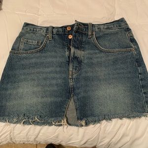 Denim skirt